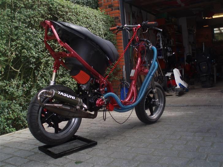 Aprilia Rally LC Red Top (BYTTET) billede 1