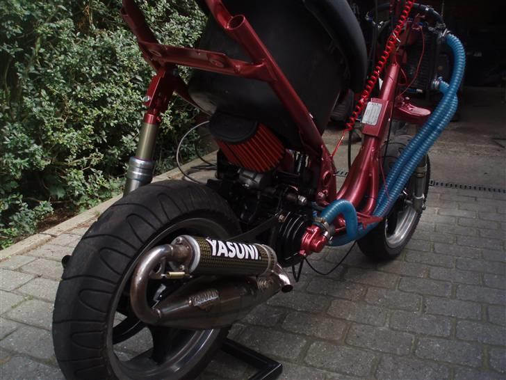 Aprilia Rally LC Red Top (BYTTET) billede 2