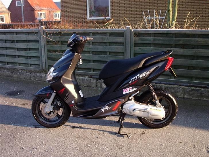Yamaha Jog R '08 Edition "SOLGT" - Yamaha Jog R ´08 Edition billede 3
