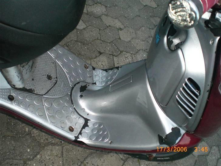 Aprilia sonic -> SOLGT <- - det bliver omlakeret billede 11