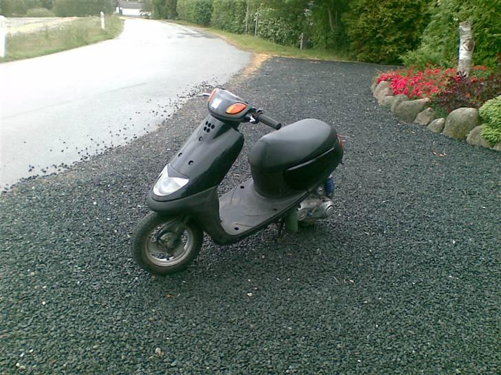 Yamaha jog Spaceinvation solgt billede 3