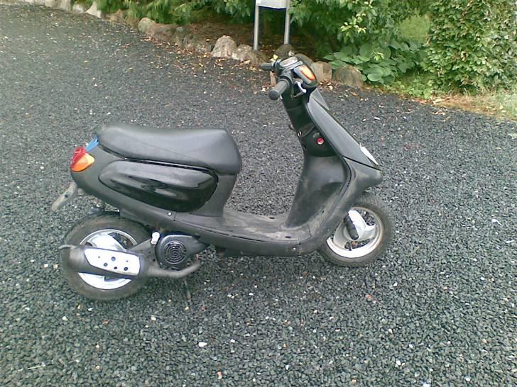 Yamaha jog Spaceinvation solgt billede 4