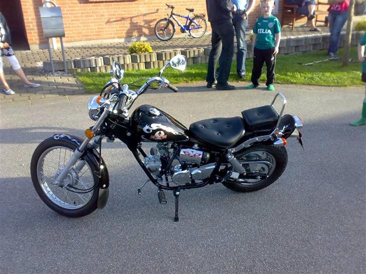 {{currentPhoto.altText}} billede {{currentPhoto.number}}