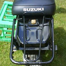 Suzuki FZ50 - SOLGT!