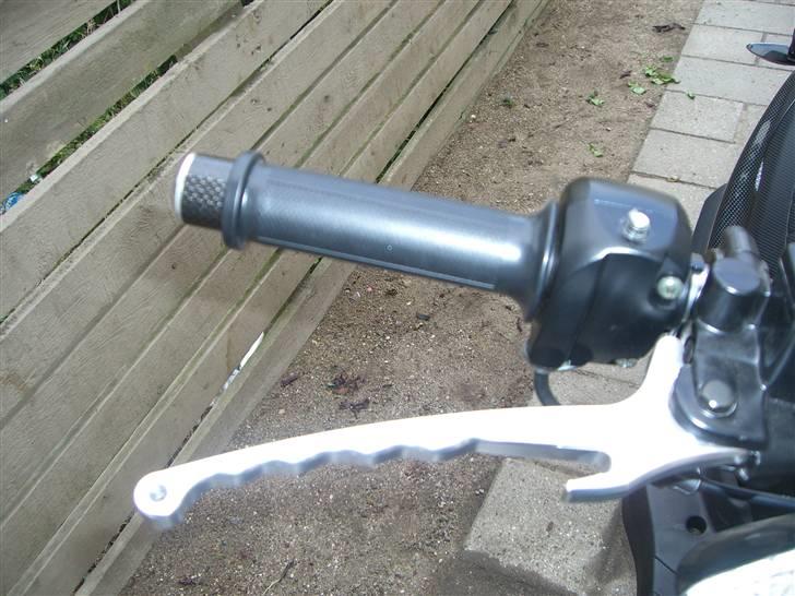 PGO PMX Naked CARBON 08 billede 5