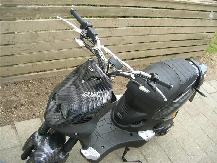 PGO PMX Naked CARBON 08 billede 12