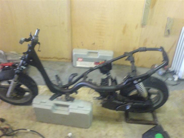 Yamaha Jog R AC  projekt SOLGT!  billede 9