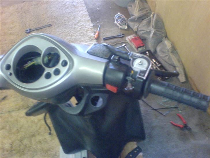 Yamaha Jog R AC  projekt SOLGT!  billede 13