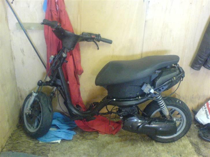 Yamaha Jog R AC  projekt SOLGT!  billede 16