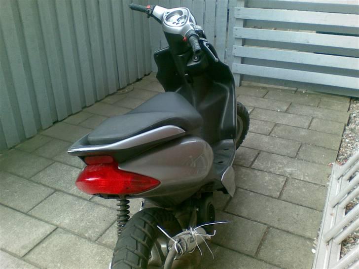 Yamaha Jog R solgt billede 7