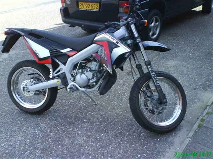 Gilera SMT supermotard solgt!!! billede 10