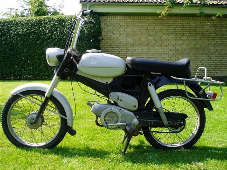 Puch VZ50 [Traktoren] - http://www.scootergalleri.dk/html/gal_visbil.asp?ID=195759&ipc=599622 billede 1