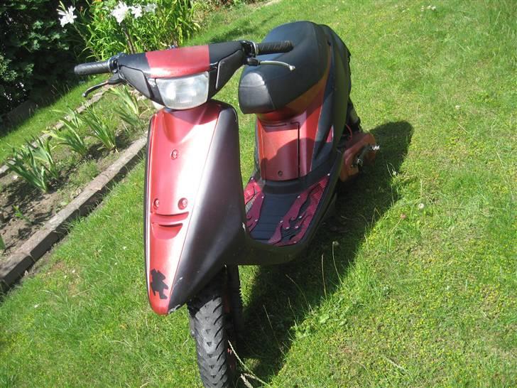 Yamaha jog ( SOLGT ) billede 1