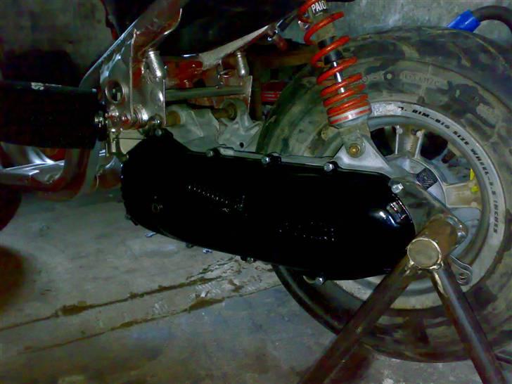 Aprilia evo Rally under ombygning billede 8