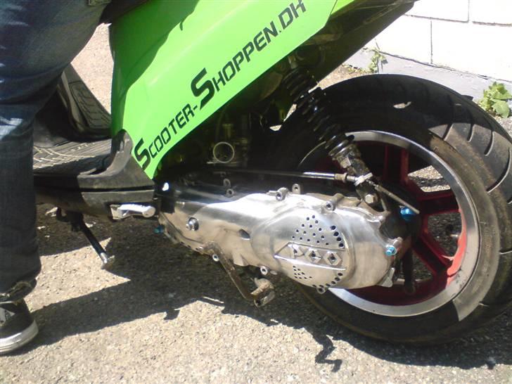 PGO Hot 50 // Solgt - bling bling billede 13