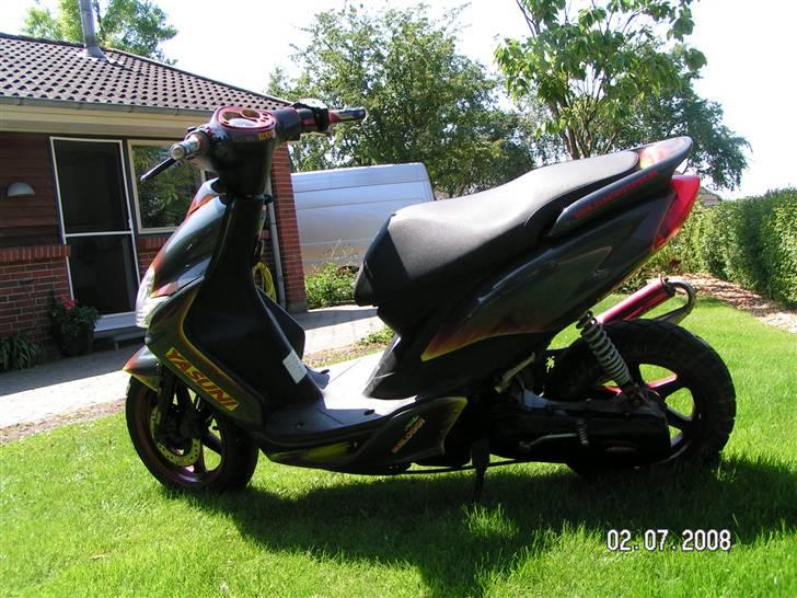 Yamaha JOG R Airbrush byttet billede 11