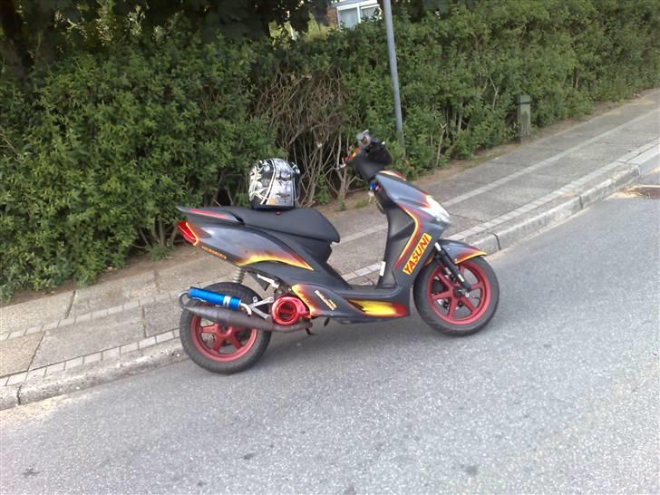 Yamaha JOG R Airbrush byttet billede 12