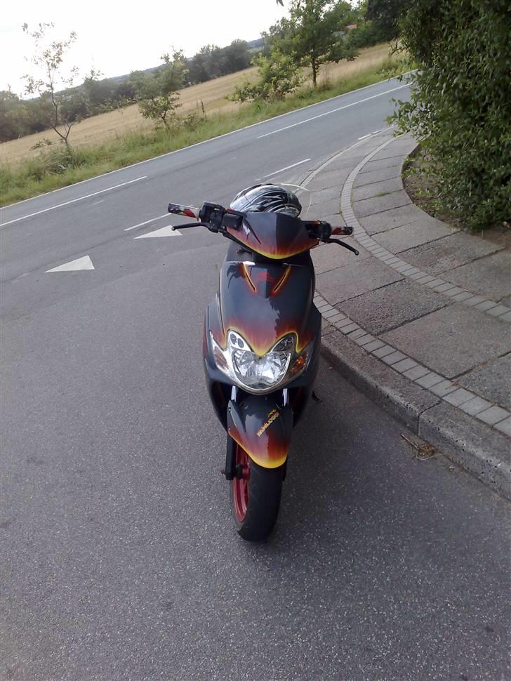 Yamaha JOG R Airbrush byttet billede 13