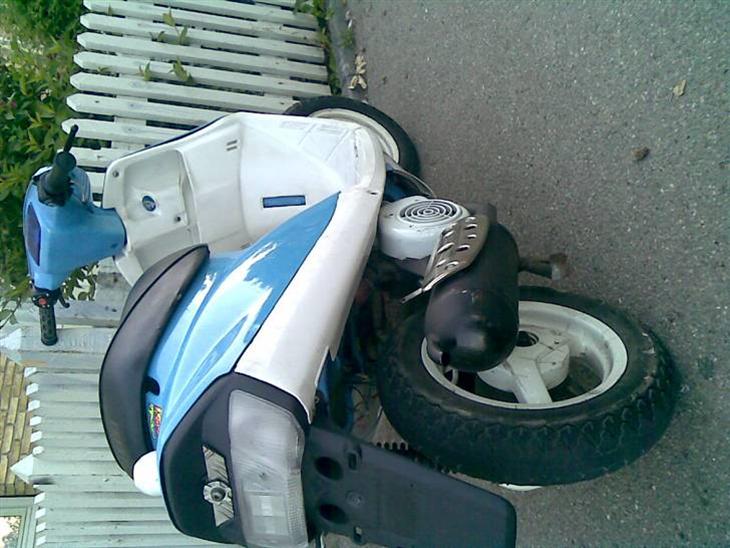 {{currentPhoto.altText}} billede {{currentPhoto.number}}