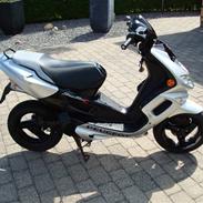 Peugeot Speedfight 2 - Solgt