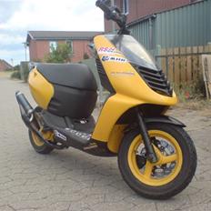 Aprilia Sonic - Team Speed Byttet