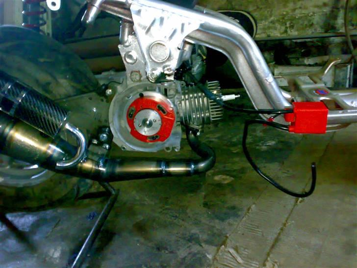 Aprilia evo Rally under ombygning billede 12