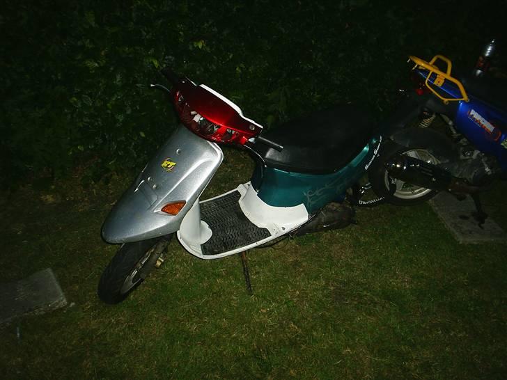 PGO Comet - Projekt Candyblue - alt skulle slibes, grundes og males  billede 3