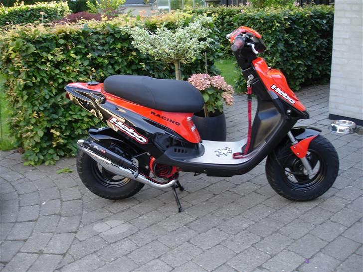 PGO hot 50 (Solgt) - Scooteren efter første projekt. billede 1