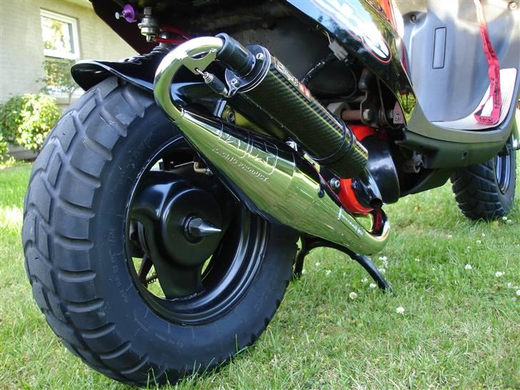 PGO hot 50 (Solgt) - Scooteren med det nye Stage 6 udstødning. billede 2