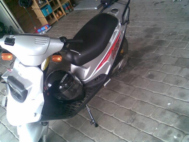 PGO hot 50 solgt billede 3