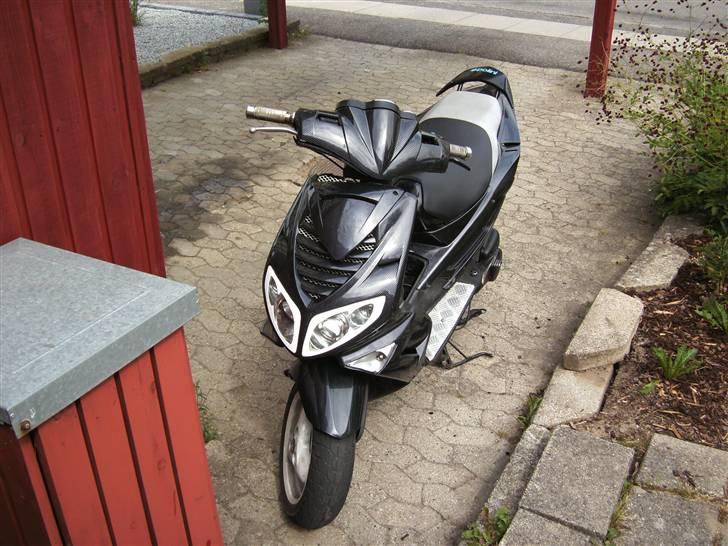 Peugeot speedfight 2 (solgt) billede 2