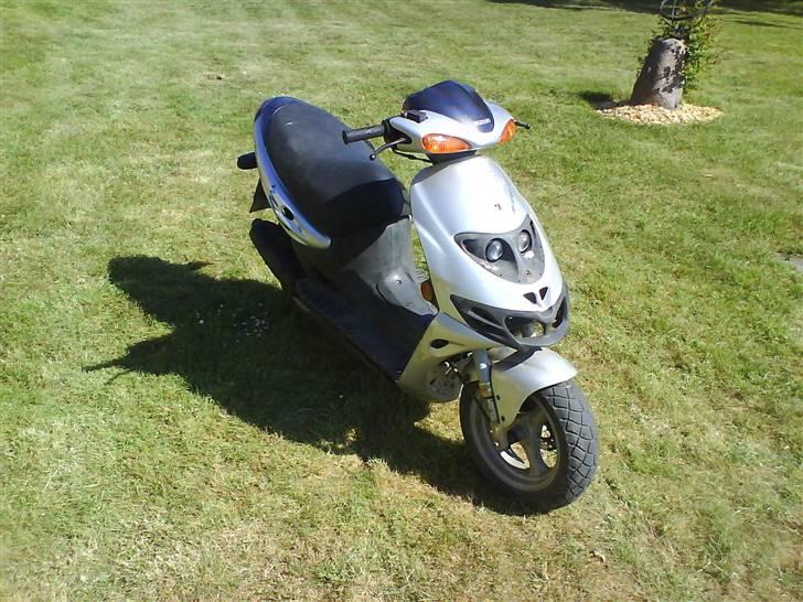 Suzuki katana Lc ``frøen´´ Solgt billede 1