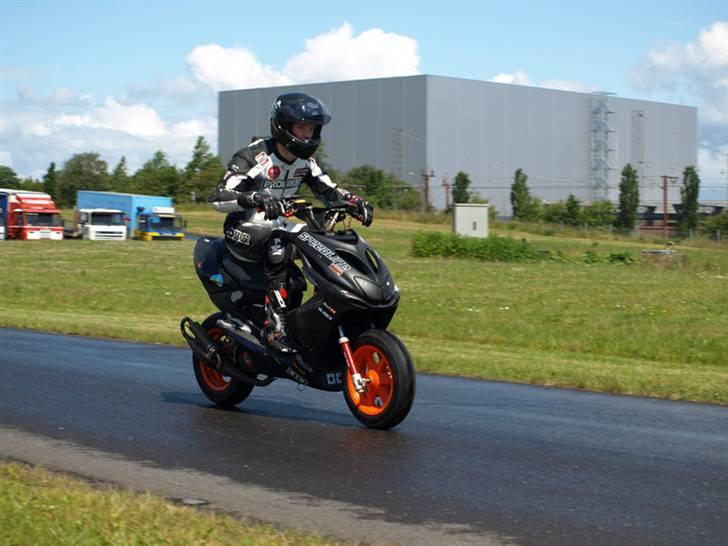 Yamaha Aerox *Solgt i dele* billede 1