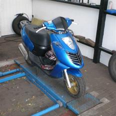 Aprilia Sonic taget a pasnerne