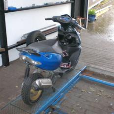 Aprilia Sonic taget a pasnerne