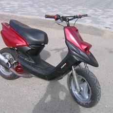 Yamaha Bws "SOLGT"