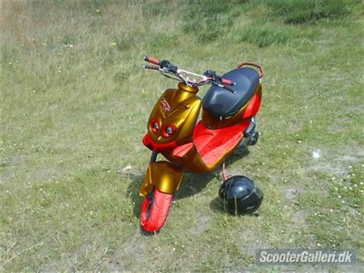 Peugeot tkr furious - min scooter<333 billede 10