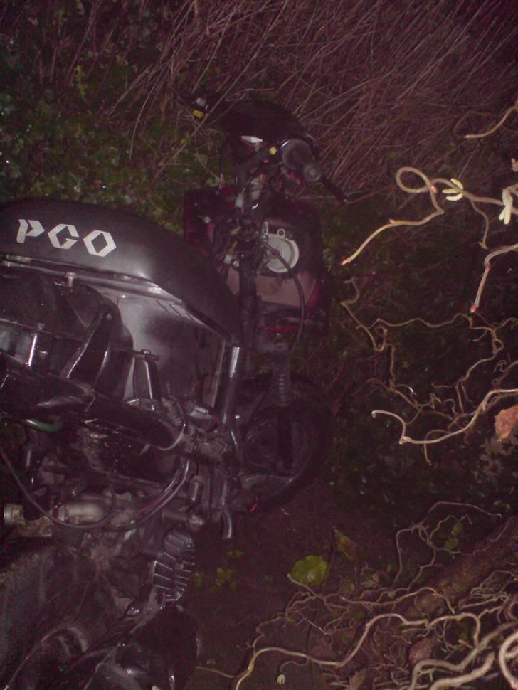 PGO Hot 50 _l TIL SALG l_ - Sårn så den ud da jeg lige havde købt den XD  billede 3