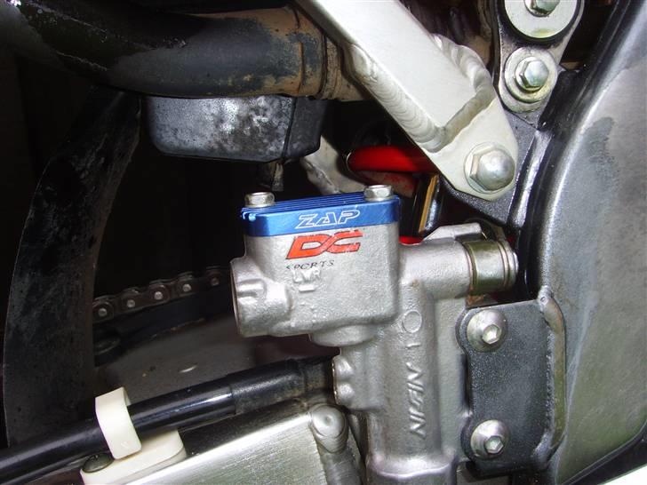 Suzuki Rm 125 (SOLGT) - hov, ikke lige vasket godt nok :/  billede 8