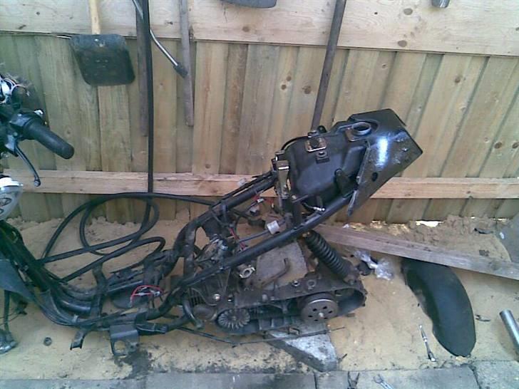 PGO hot 50 væk billede 2