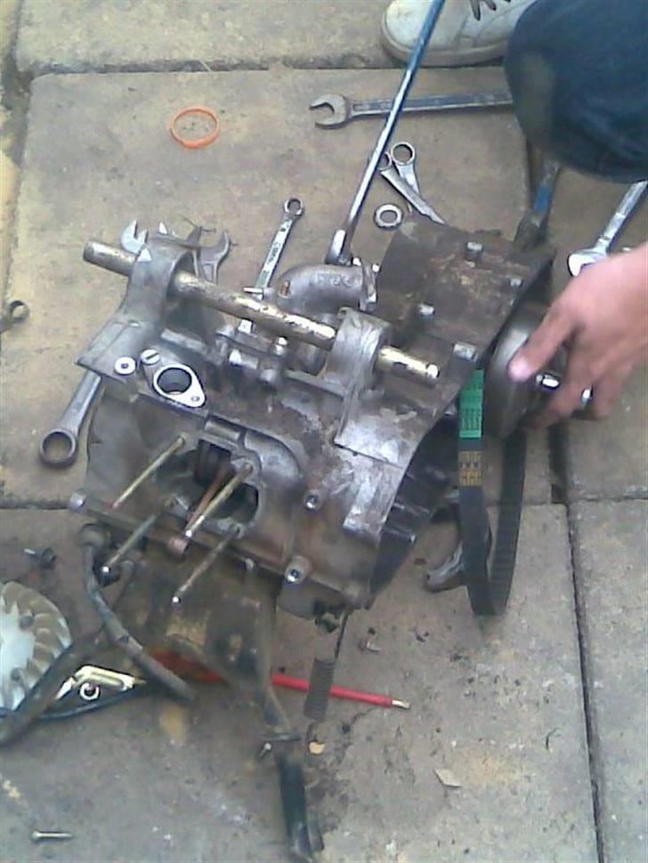 PGO hot 50 væk billede 3