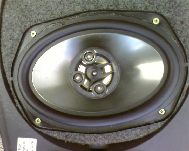 PGO hot 50 Hirtshals<3 død - nyt anlæg, med remote,  den er bare møgfed :D    højtaleren 360 watt 6*9" --solgt-- billede 15