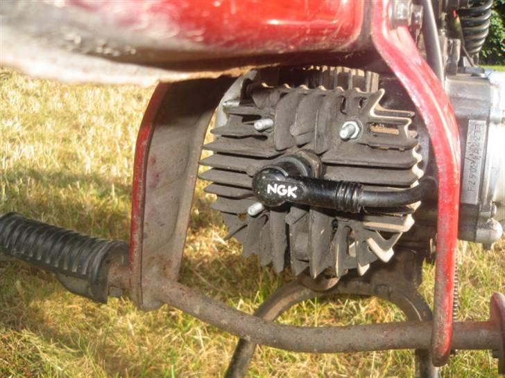 Suzuki FZ50 SOLGT billede 5