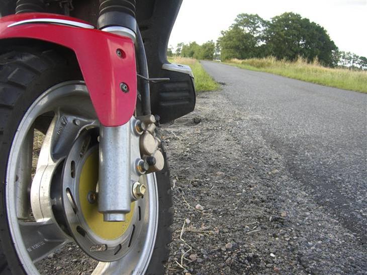 {{currentPhoto.altText}} billede {{currentPhoto.number}}