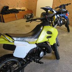 Suzuki rmx lc dd solg 