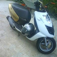 Aprilia Sonic