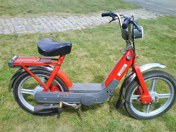 Vespa ciao Solgt billede 3