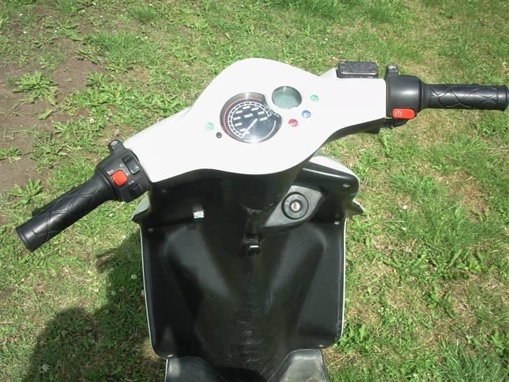 Yamaha Jog r (BYTTET) billede 9