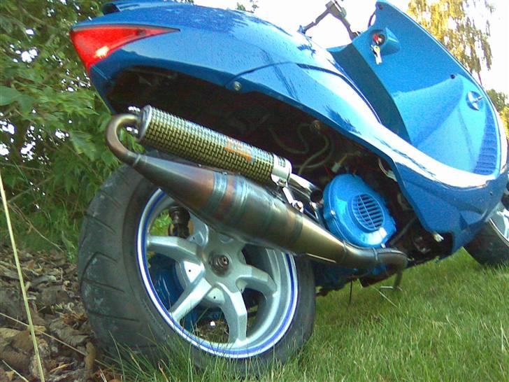 Suzuki Estilete Smølfen billede 3