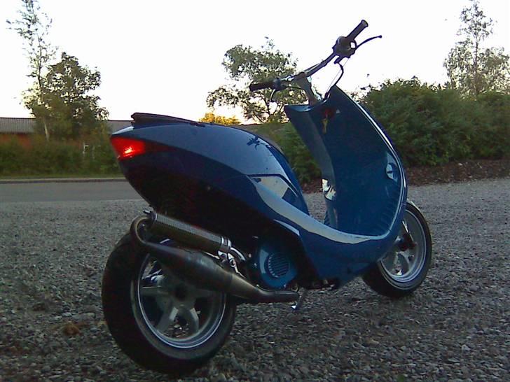 Suzuki Estilete Smølfen billede 7